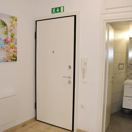 Lägenhet Sunset By The Sea 2